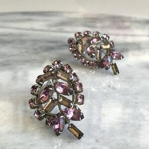 Vintage 50s Marvella Purple Crystal Marquise Clip On Earrings